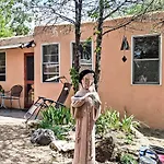 Charming Casita Studio - Near Santa Fe Plaza!