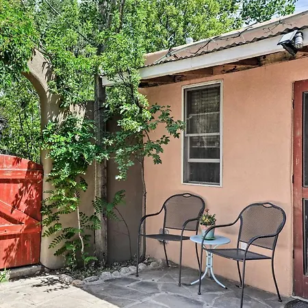 Charming Casita - Near Plaza! Apartment *