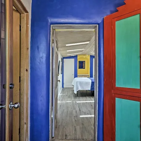 Apartment Charming Casita - Near Plaza!